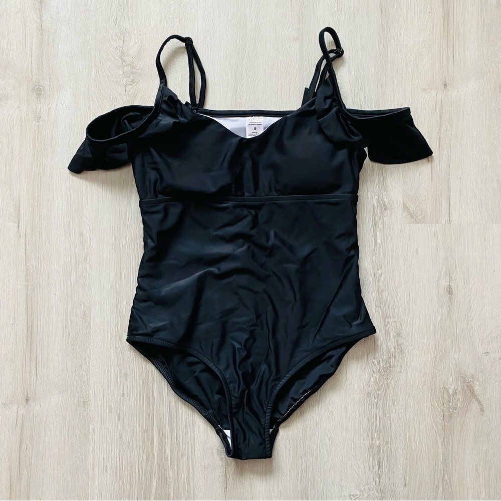 VENUS One Piece Swimsuit Black Sz 6
